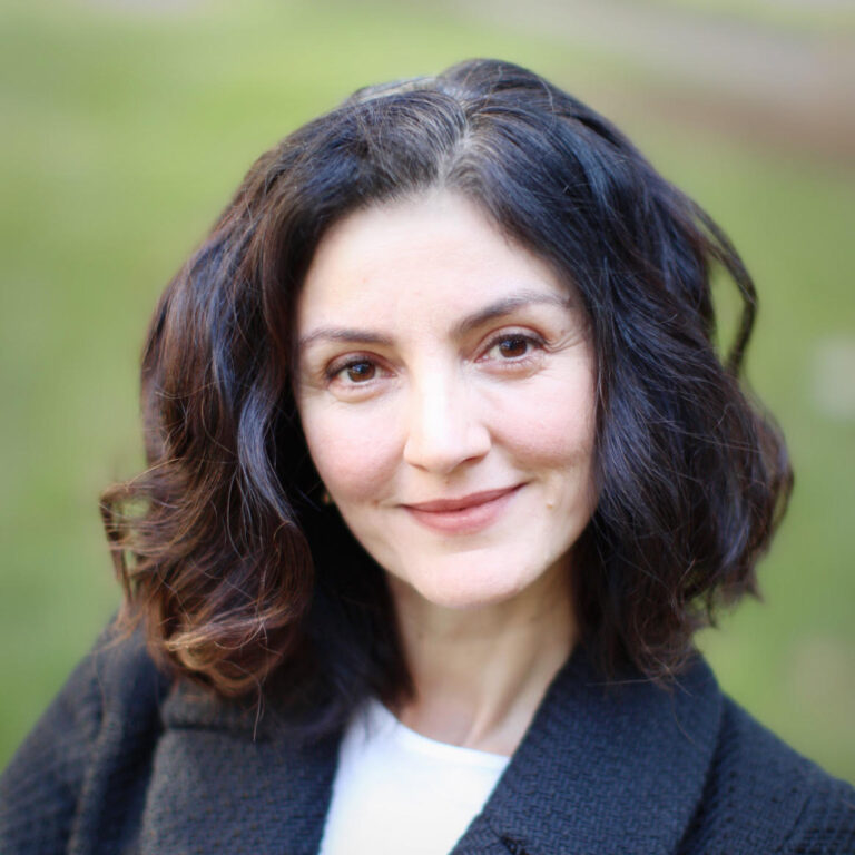 Dr. Ruhan Circi